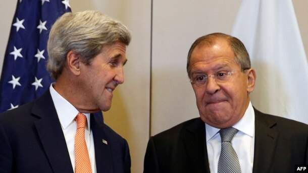Джон Керри и Сергей Лавров перед началом переговоров по Сирии в Женеве. 9 сентября