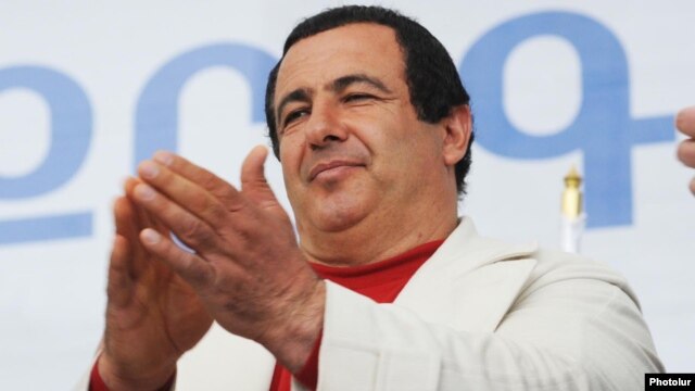 Armenia - Prosperous Armenia Party leader Gagik Tsarukian at an election campaign rally in Yerevan, 3May2012.