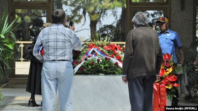 Kuća cveća, Beograd, 4. maj 2012.