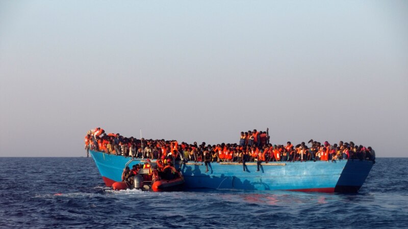 6,5 тысяч мигрантов спасла береговая охрана Италии за день