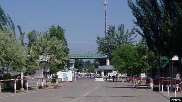 Ең күшті әуесқойлар Порно Миа Бэнг