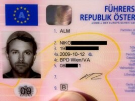 Знаменитые водительские права Нико Альма