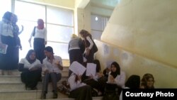 طالبات من كلية ابن الهيثم