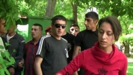 Անի Գեւորգյանը իր ձերբակալությունից քիչ առաջ, 31-ը մայիսի, 2010թ.