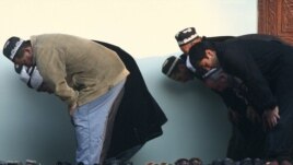 Tajik authorities deny that recent health inspections of mosques in Kulob are meant to prevent them from operating normally. 