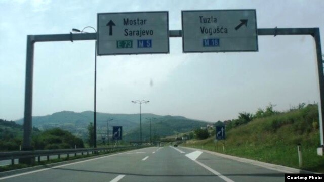 Dio autoputa od Sarajeva prema Zenici, foto: forum.gradjevinarstvo.eu