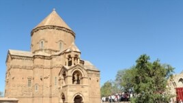 Turkey -- Armenian Christians gather for the reopening of the Church of the Holy Cross on Akhtamar Island in Van,19Sep2010