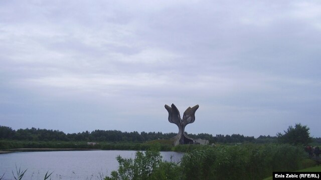 Jasenovac, Kameni cvijet
