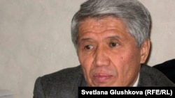 Серікбай Әлібаев.