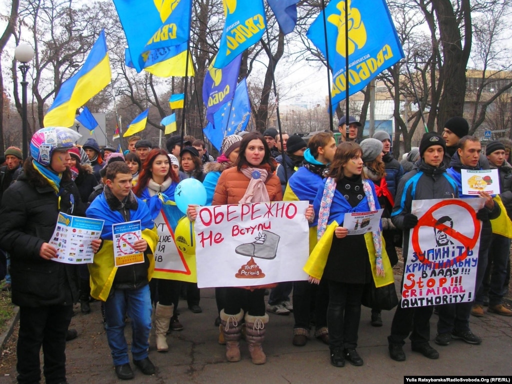 Днепропетровский Евромайдан объявил всеобщую мобилизацию» для поездки в Киев