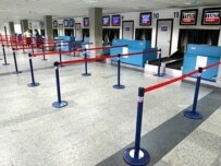 Check-in counter at Tbilisi's international airport after Moscow imposed the transport link in October 2006 (AFP)