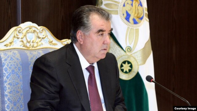 Президент Таджикистана Эмомали Рахмон. Душанбе, 23 ноября 2015 года.