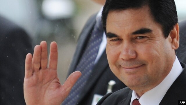 Even some of his competitors urged voters to cast their ballots for Turkmen President Gurbanguly Berdymukhammedov.