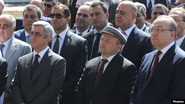 Armenia - President Serzh Sarkisian (L) attends the opening ceremony of a newly built hospital in Gyumri, 4Sept2012.