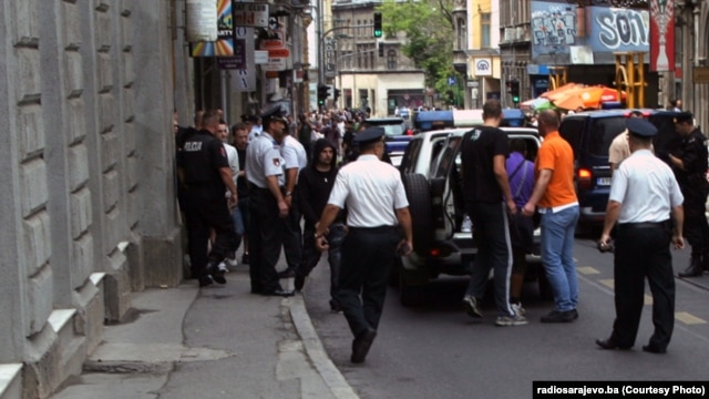 Hapšenja nakon navijačkih nereda u Sarajevu, jul 2012.