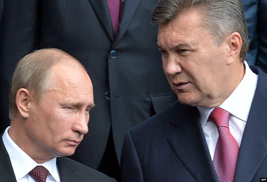 Putin, Yanukovych Meet In Sochi