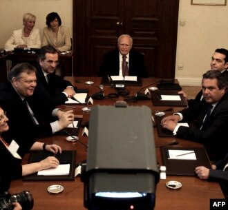 Встреча лидеров парламентских партий с президентом Греции