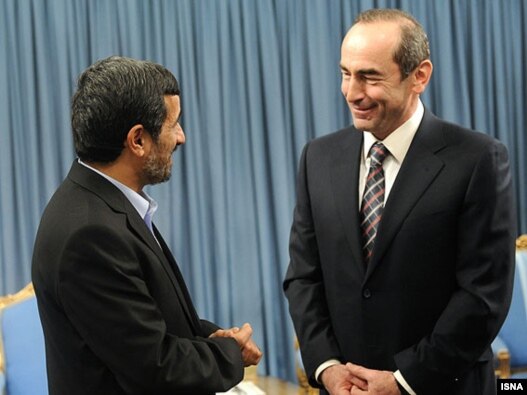 Iran -- President Mahmud Ahmadinejad (L) meets with former Armenian President Robert Kocharian in Tehran, 21Jan2010
