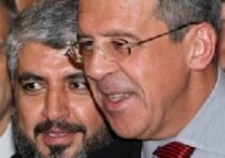 Russian Foreign Minister Sergei Lavrov (right) and Hamas leader Khalid Mish'al in Moscow, March 3 (epa)