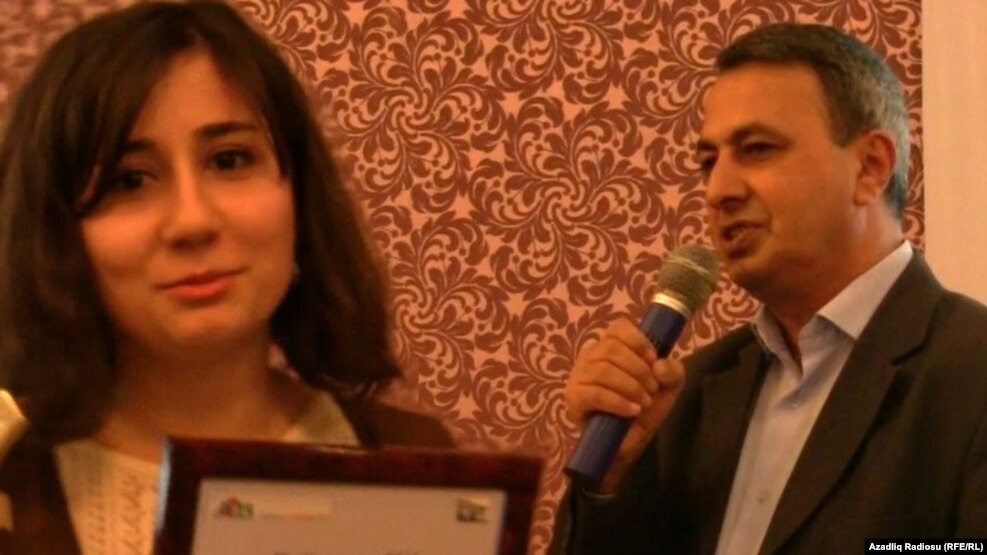<b>Vusala Alibayli</b> and Huseynbala Salimov received their Media-Key 2011 awards ... - AF7C3442-EA4C-42EE-A9B1-5B99C82BFA3B_w987_r1_s