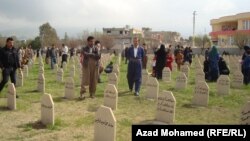 في مقبرة ضحايا حلبجه