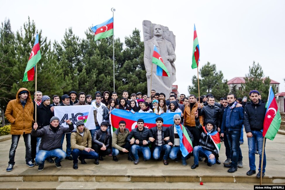 AFC85376-BF61-4C8E-B2FF-8CF9EF43CD4F_w97