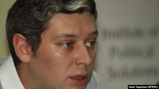 Вячеслав Абрамов, главный редактор журнала Vласть. Алматы, 4 октября 2012 года.
