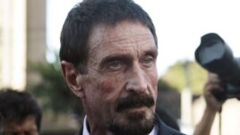 Eksperti për anti-virus John McAfee