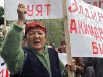 Demonstrators have demanded an early presidential election (epa)