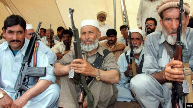Peshawar journalist Rahimullah Yousafzai says that militias formed in the tribal areas (such as the one in Swat above) are ill-suited to fight the Taliban, and that their leaders are prime targets for extremists.