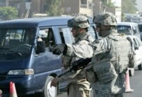 U.S. soldiers at a checkpoint in Baghdad (file photo) (epa)
