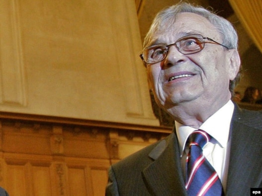 Radoslav Stojanović, arhiv