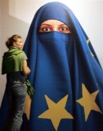 A poster on the EU-membership question in Istanbul (AFP file photo)