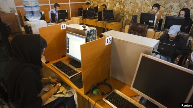 Internet kafe u Teheranu