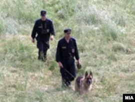 Macedonia -- Border guards, 23Dec2010