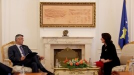 Presidentja e Kosovës Atifete Jahjaga dhe kryeministri Hashim Thaçi, foto nga arkivi