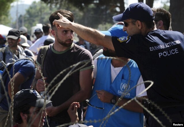 Izbjeglice na grčko makedonskoj granici