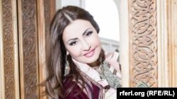 Өзбек әншісі Азиза Ниязметова.
