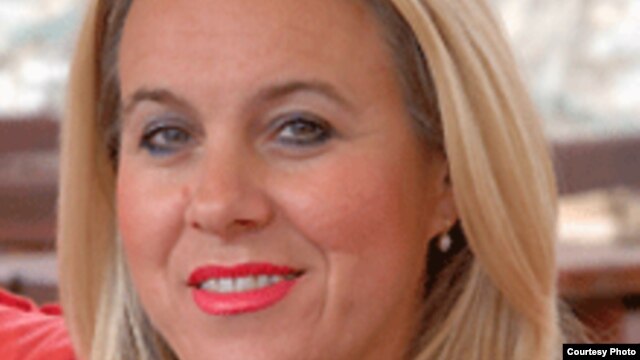 Božena Jelušić