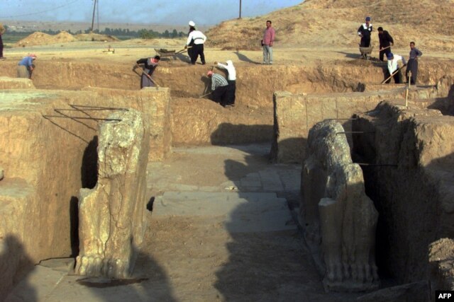 Nimrud, 2001