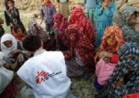 Afghan refugees receiving medical care (file photo)