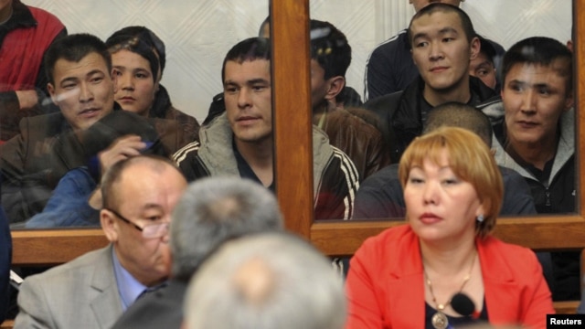 Жаңаөзен оқиғасы бойынша өтіп жатқан соттың алғашқы күні. Ақтау, 27 наурыз 2012 жыл.