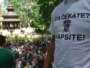 Sa protesta zbog raspisivanja potjernica u Srbiji za slučaj "Dobrovoljačka", Sarajevo, maj 2009, Foto: Midhat Poturović 