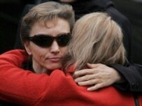 Marina Litvinenko, facing camera, during her husband's funeral on December 7. (epa)