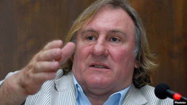 Aktori Gerard Depardieu