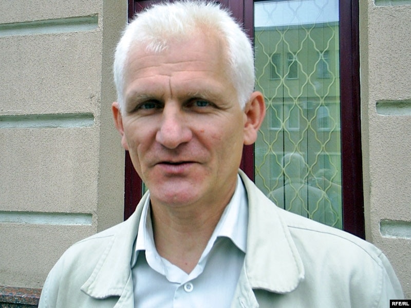 Ales Byalyatski, head of the Vyasna human rights organization, was arrested on August 4 on charges of serious tax evasion, after Lithuania provided Minsk with bank information. (Photo courtesy Radio Free Europe/Radio 