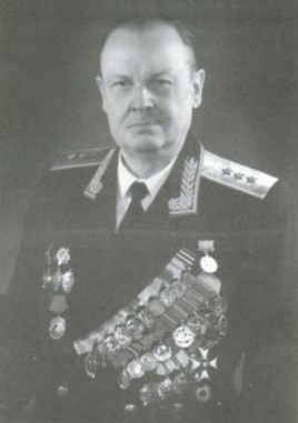 Генерал КГБ Александр Сахаровский (1909-1983) решил победить американский сионизм 