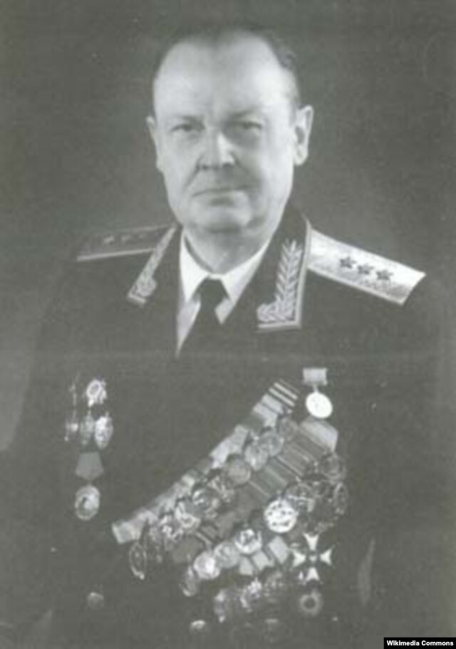 Генерал КГБ Александр Сахаровский (1909-1983) решил победить "американский сионизм"