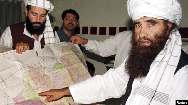 Led by Jalaluddin Haqqani (right), has carried out a number of attacks in both Pakistan and Afghanistan. It has now been designated a terrorist organization by the United Nations. 