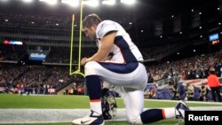 Could Tim Tebow soon be genuflecting in front of Russian crowds?